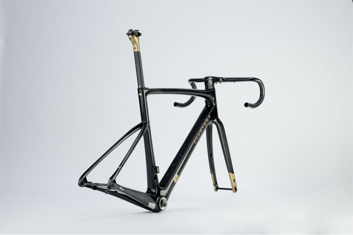 CHAPTER2 TOA FRAMESET(DISC BRAKE) BLACK + UD W/ GOLD (KOURA)