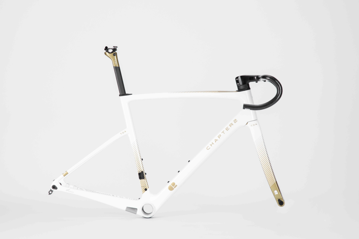 CHAPTER2 TOA FRAMESET(DISC BRAKE) WHITE W/GOLD (KOURA) - Carbon Road Bike